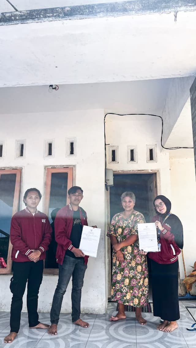 Usaha Kerupuk Rumahan di Jember Resmi Kantongi NIB, Dibantu Mahasiswa KKN UM Jember