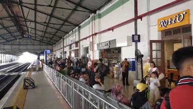 Tiket KA Laris Manis! Daop 7 Madiun Catat 148.000 Penjualan Selama Libur Nataru