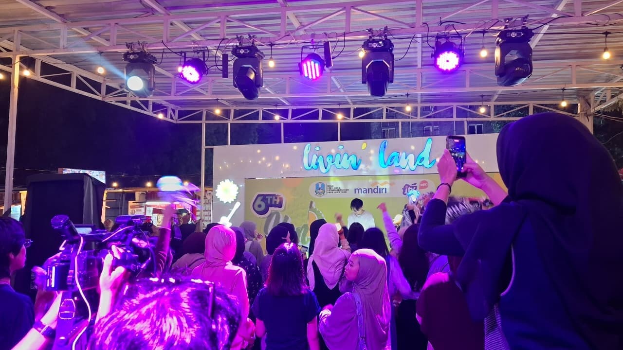 DJ Bernard Tutup Kenduren JTV 2026 dengan Karaoke Massal dan Battle Dance