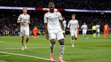 Hasil Liga Spanyol: Tumbangkan Real Sociedad, Real Madrid Kudeta Barcelona dari Puncak Klasemen
