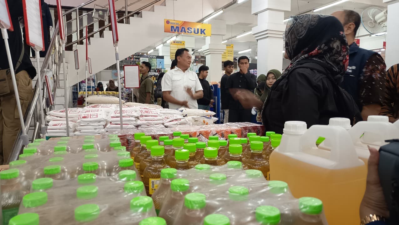 Pantau Pasar Hingga Agen LPG, Polres Pacitan Pastikan Distribusi Lancar