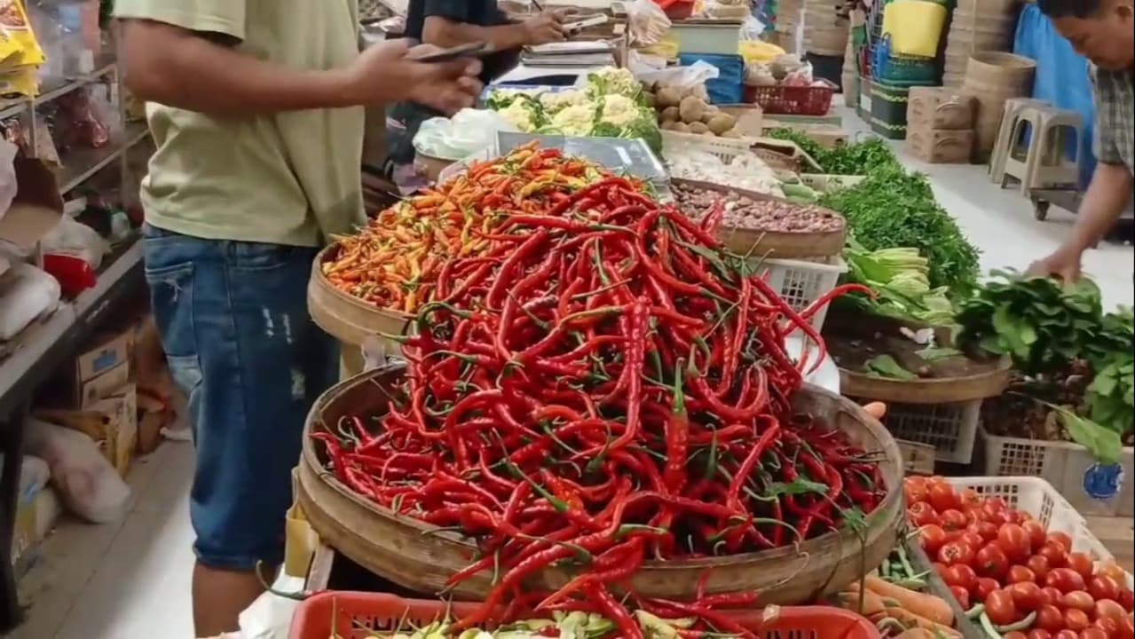 Harga Cabai Rawit Tembus Rp115 Ribu Per Kilogram