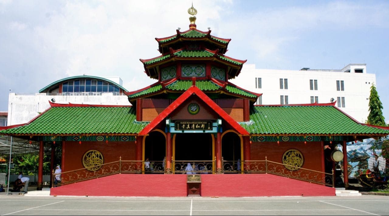 Masjid Cheng Hoo Surabaya: Harmoni Akulturasi Islam dan Tionghoa di Jantung Kota