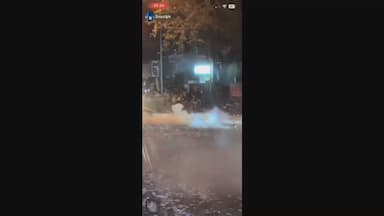 Live di Tiktok, Perang Mercon di Sepulu Bangkalan Viral di Medsos