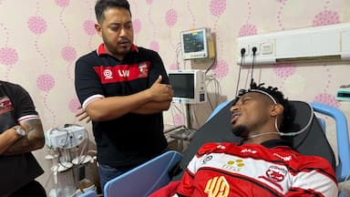 Begini Kondisi Mendonca Usai Alami Benturan dalam Duel Madura United vs Malut United