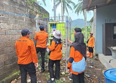 Antisipasi Cuaca Ekstrem, Tim BPBD Jatim Cek Kondisi EWS Se-Jatim
