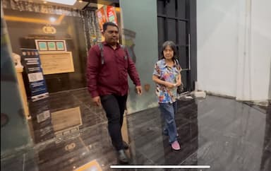 Pendeta Lansia Korban Mafia Tanah Diperiksa Penyidik Polrestabes Surabaya