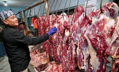 Jelang Lebaran, Stok dan Kualitas Daging di Banyuwangi Dipastikan Aman