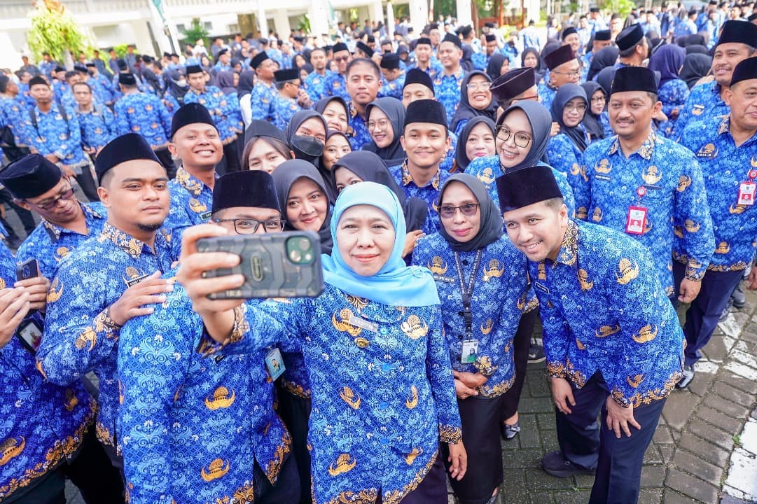 Gubernur Khofifah Larang ASN Pakai Mobil Dinas untuk Mudik Lebaran