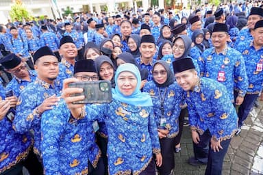 Gubernur Khofifah Larang ASN Pakai Mobil Dinas untuk Mudik Lebaran