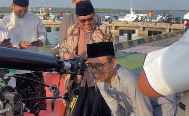 Rukyatul Hilal di 28 Titik, Hilal Belum Tampak di Jatim