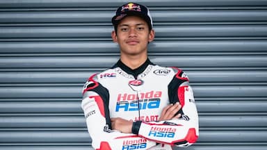 Sejarah! Veda Ega Pratama Podium Pertama Indonesia di Moto3 Brasil