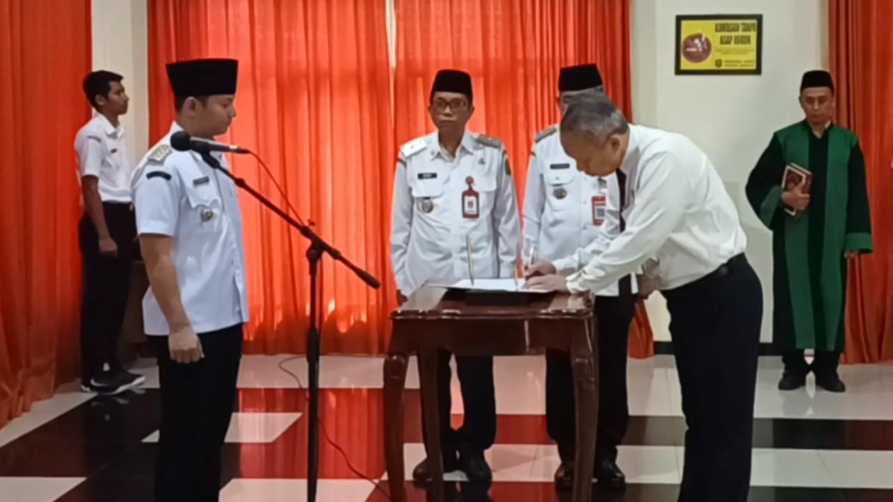 Rotasi Usai Halalbihalal, Mas Ipin Lantik 9 Pejabat Sekaligus