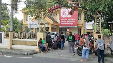 PKL Protes Kebijakan, Tolak Isu Relokasi dan Pengaturan Jam Jual
