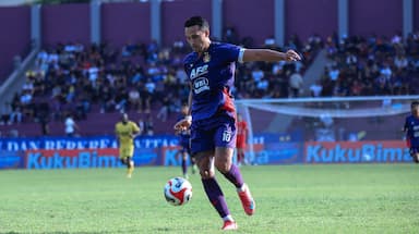 Starting XI Persik Kediri vs Persijap: Adu Tajam Jose Enrique dan Carlos Franca