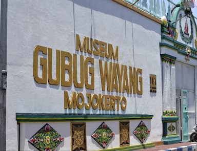 Jelajahi Kekayaan Budaya Nusantara di Museum Gubug Wayang Mojokerto