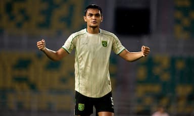 Persebaya Tantang Persija, Rachmat Irianto Bertekad Ulang Kenangan Manis di SUGBK