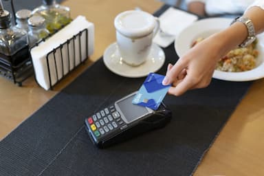 Liburan Luar Negeri Lebih Hemat dengan Promo Kartu Kredit BRI