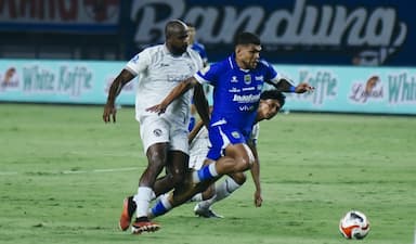 Klasemen Super League: Posisi Persib Terancam, Papan Bawah Kian Bergairah