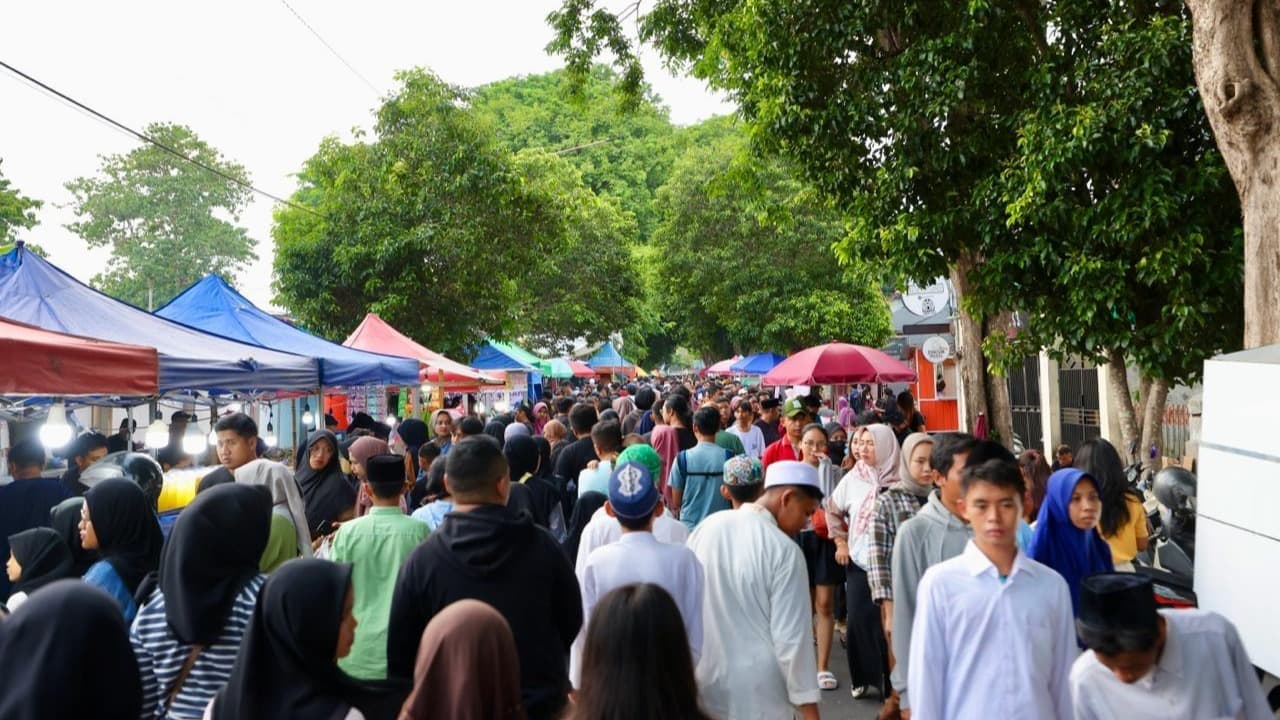 Sambut Ramadan 2026, Bupati Ipuk Instruksikan Fasilitasi Pasar Takjil di Seluruh Banyuwangi